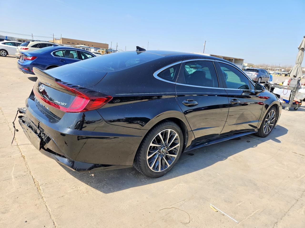 2020 Hyundai Sonata Limited - Image 3