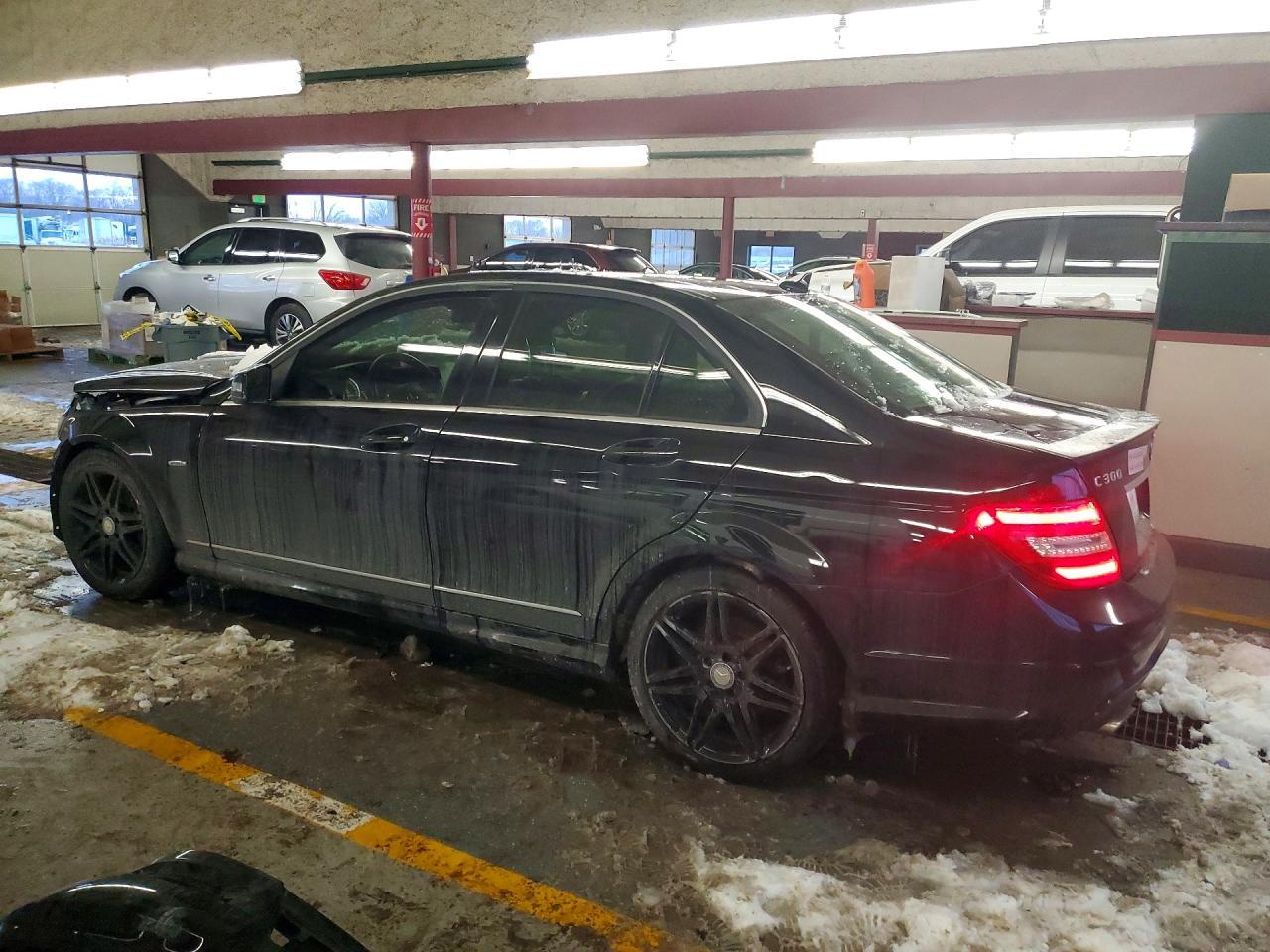 2014 Mercedes-Benz C 300 4Matic - Фото 2