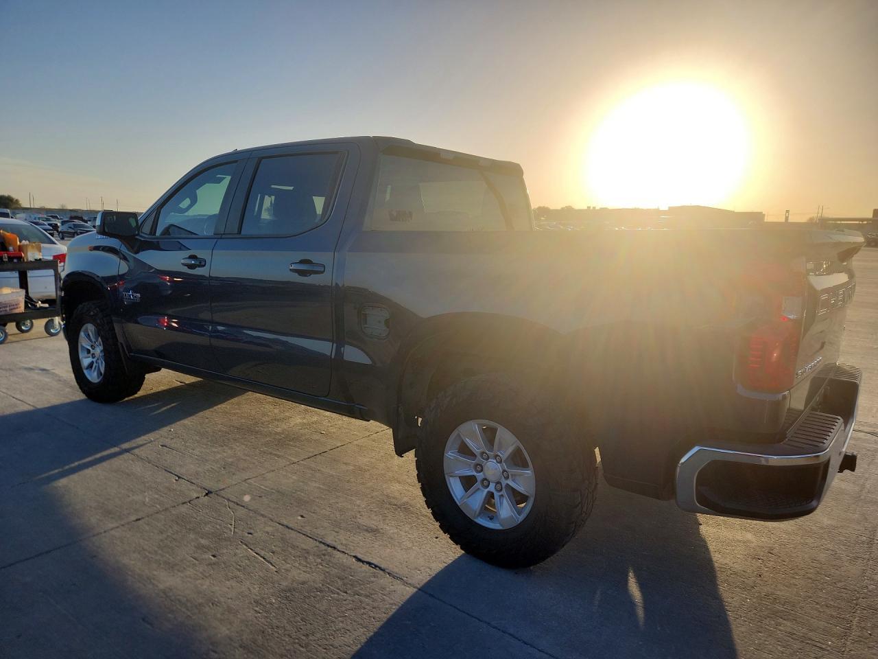 2021 Chevrolet Silverado C1500 Lt - Фото 2