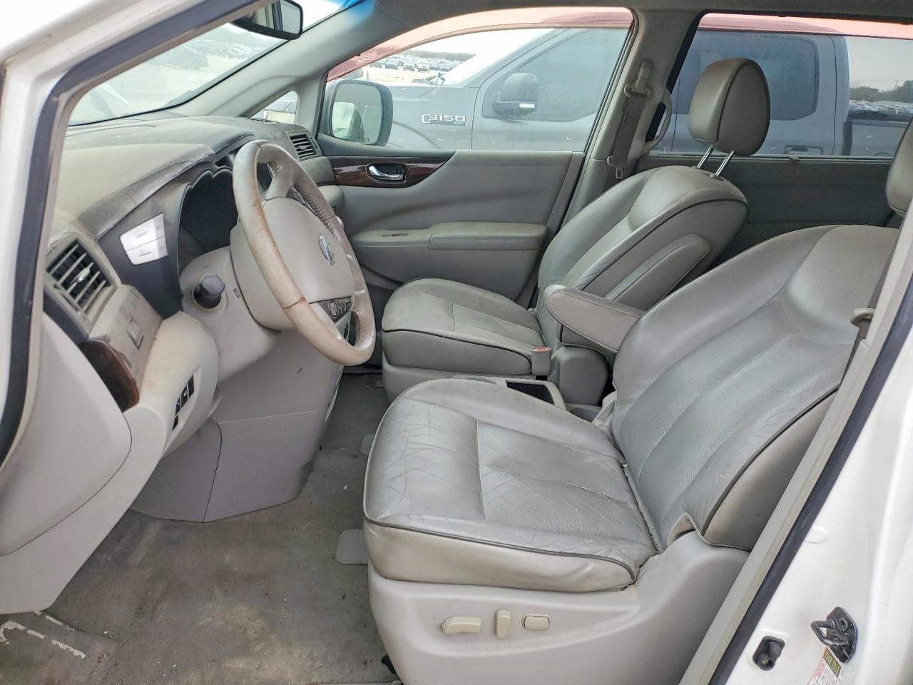 2011 Nissan Quest - Фото 7