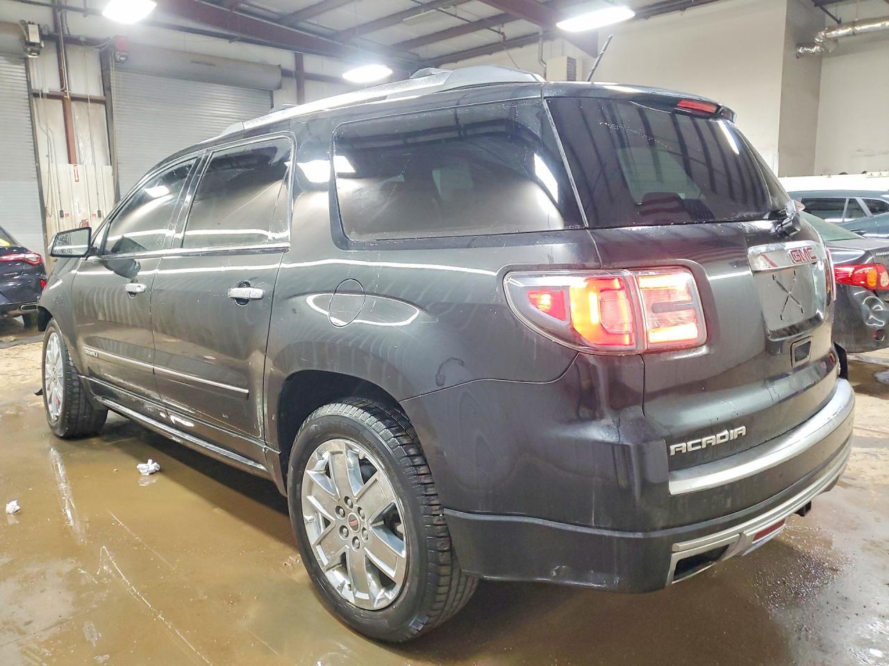 2015 GMC Acadia Denali - Image 2