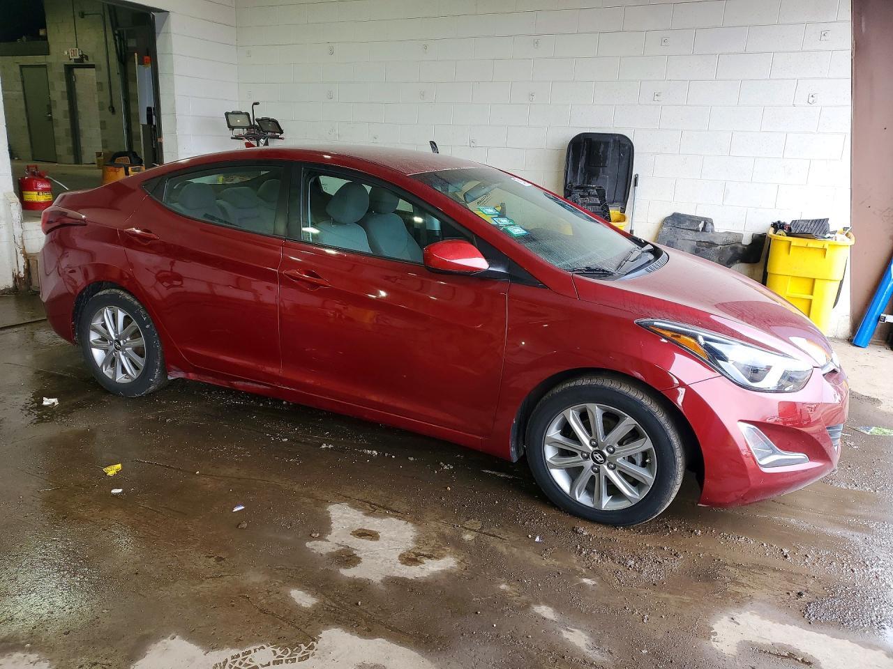 2014 Hyundai Elantra - Image 4