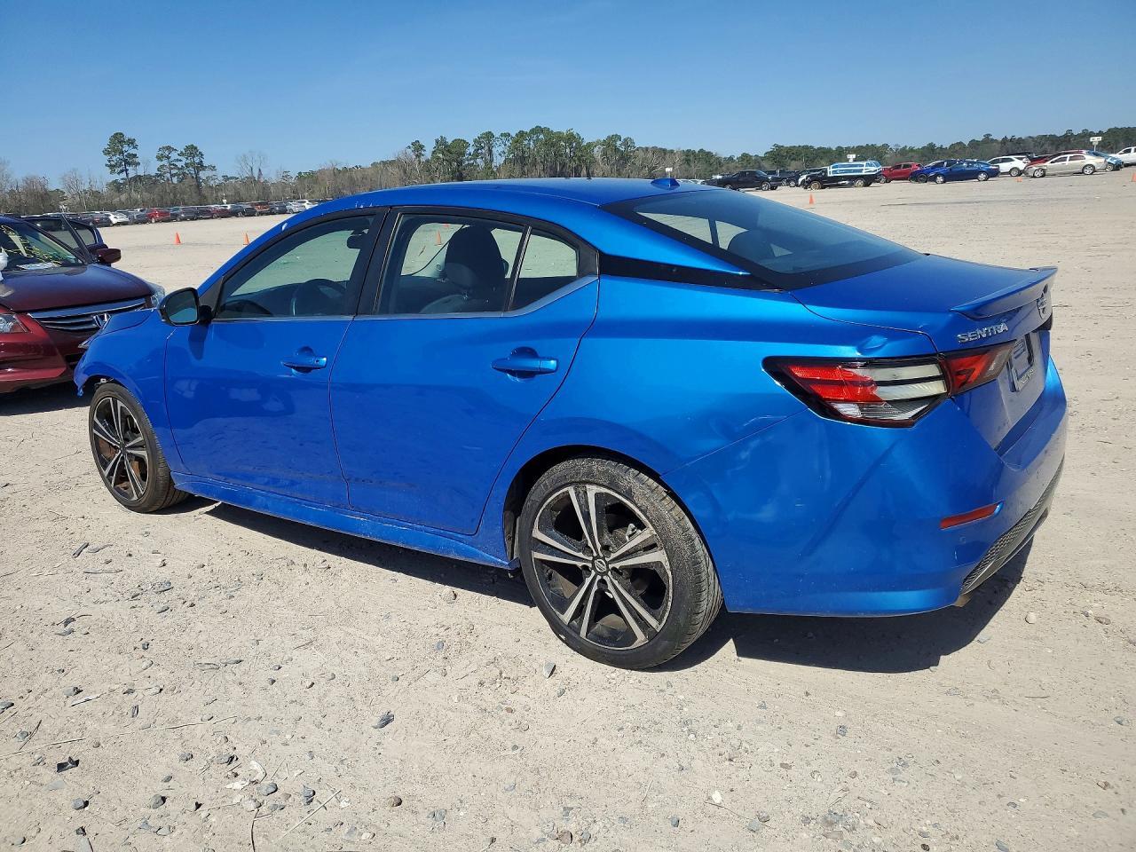 2021 Nissan Sentra Sr - Фото 2