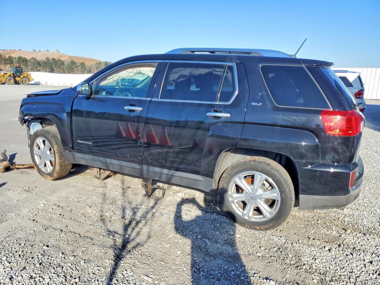 2016 GMC Terrain Slt - Image 2