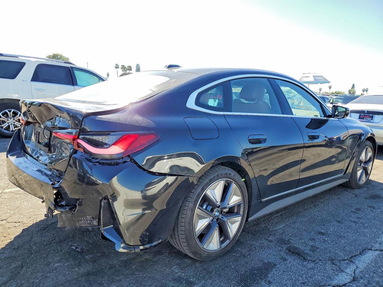2025 BMW I4 Edrive 40 - Фото 3