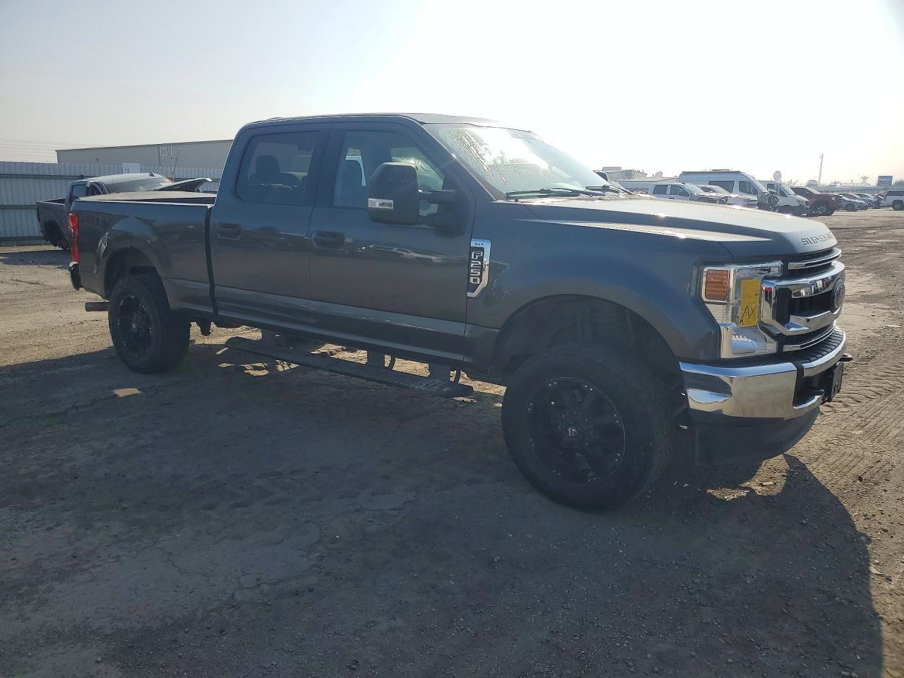 2020 Ford F250 Super Duty - Image 4
