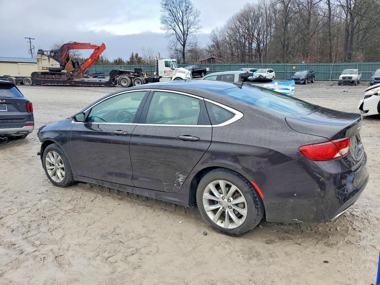 2015 Chrysler 200 C - Фото 2