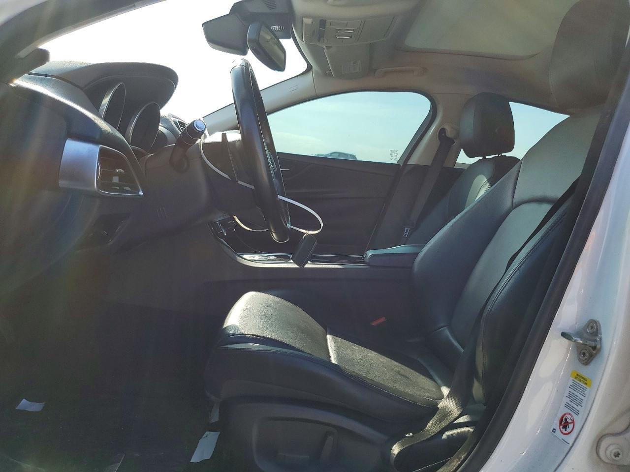 2018 Jaguar Xe Premium 20D Tdsl - Image 7
