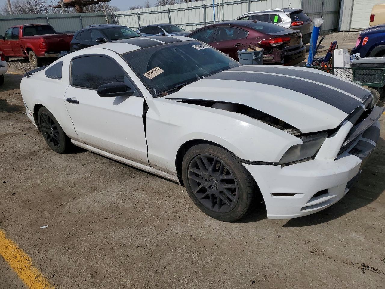2014 Ford Mustang - Фото 4