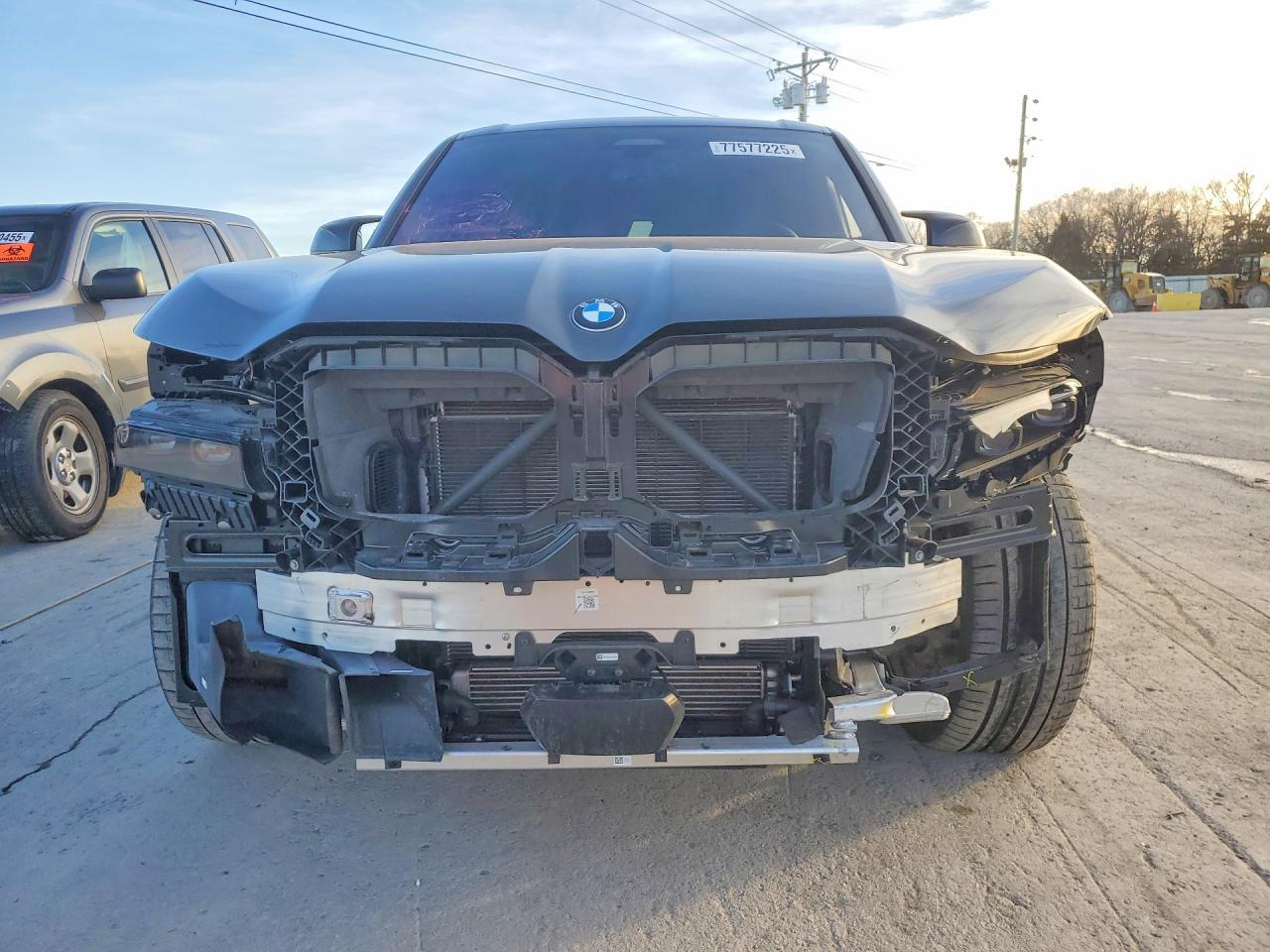 2024 BMW Xm - Фото 5