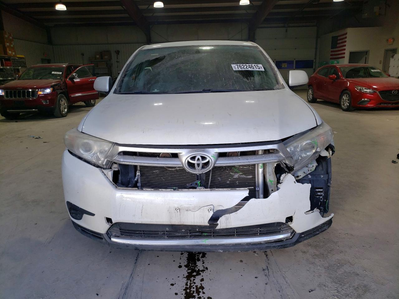 2013 Toyota Highlander Base - Image 5
