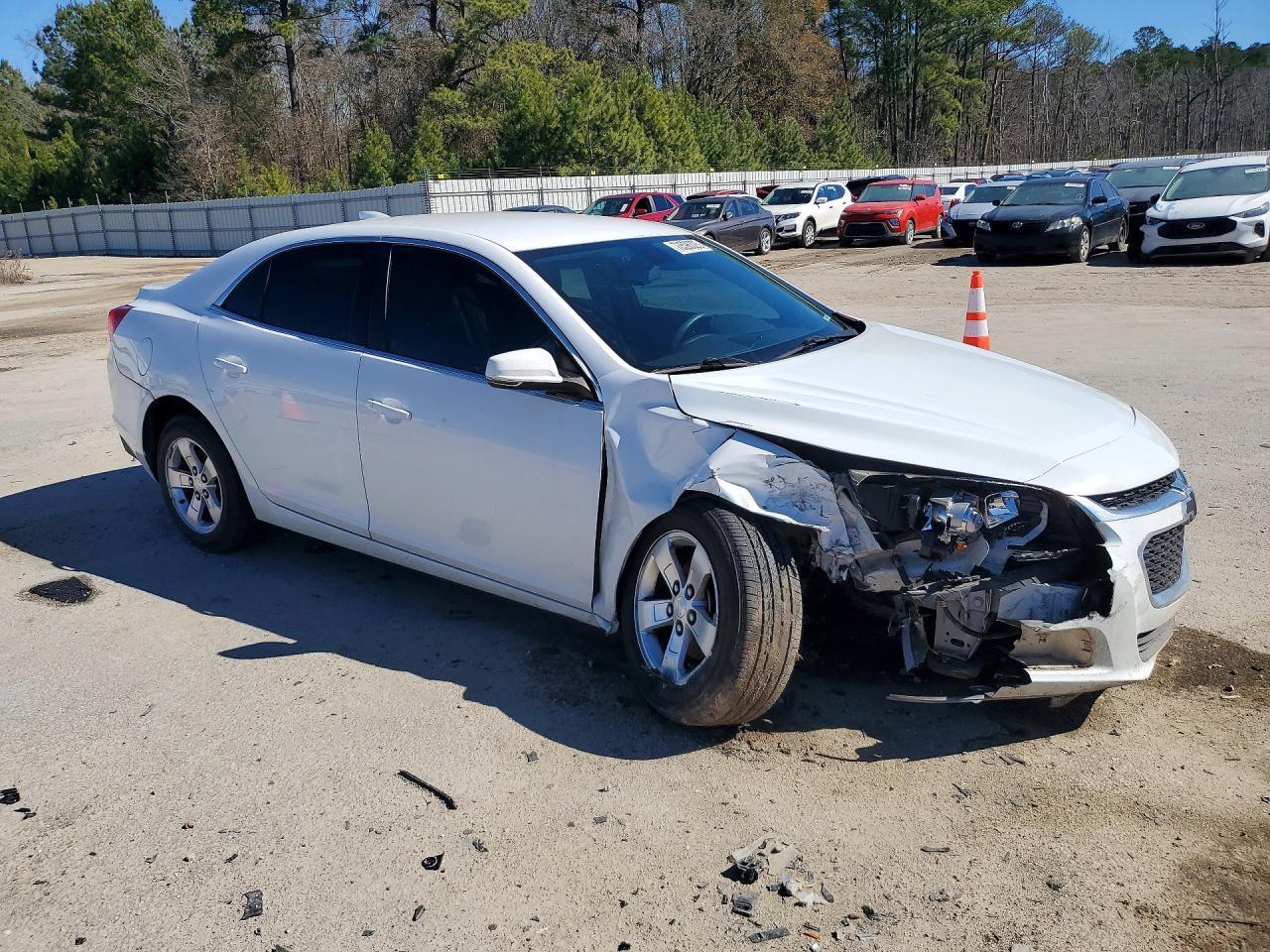 2015 Chevrolet Malibu 1Lt - Фото 4