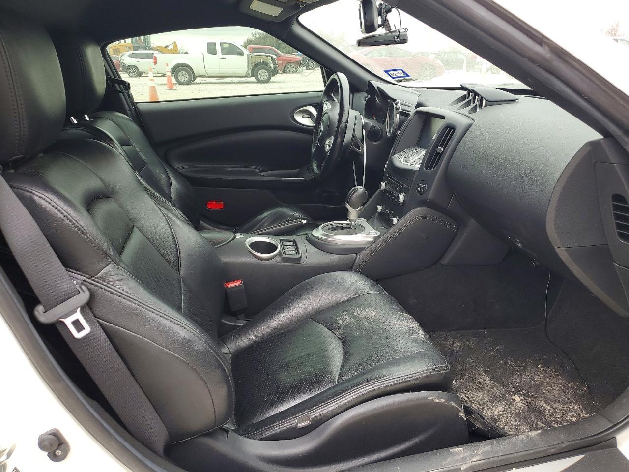 2015 Niss 370Z - Фото 7