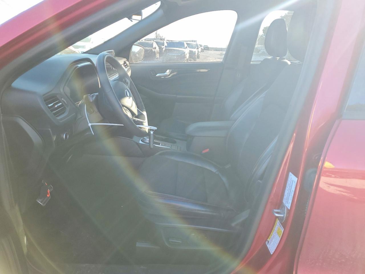 2023 Ford Escape St Line - Фото 7