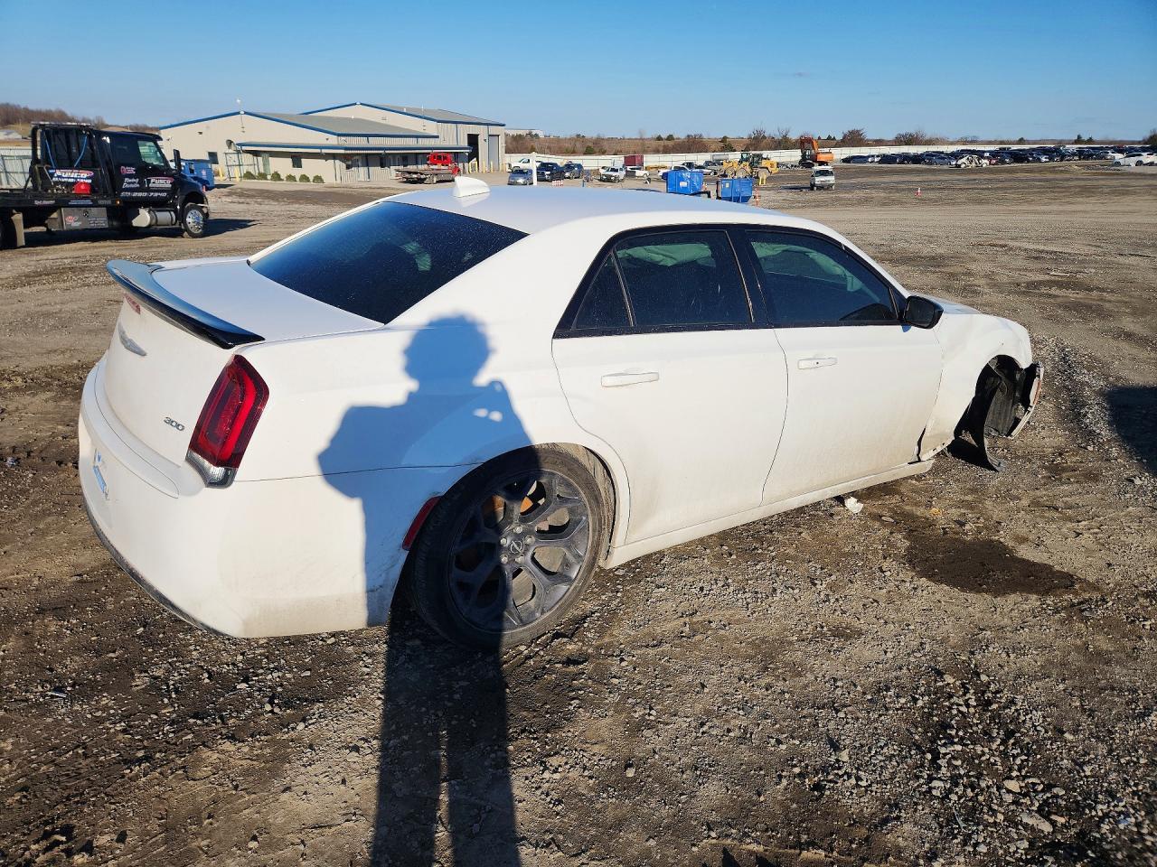2019 Chrysler 300 Touring - Image 3