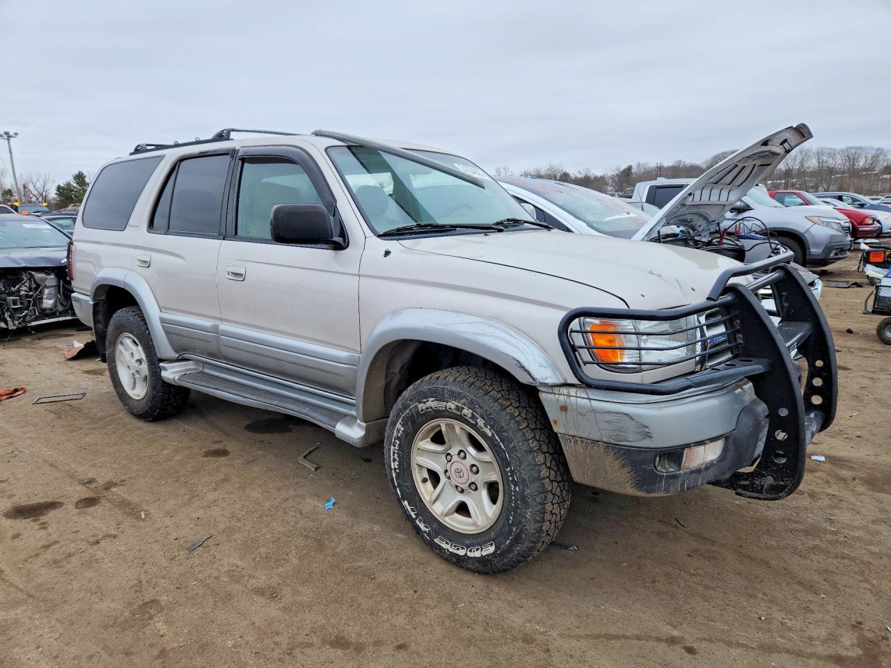 1999 Toyota 4Runner Limited - Image 4