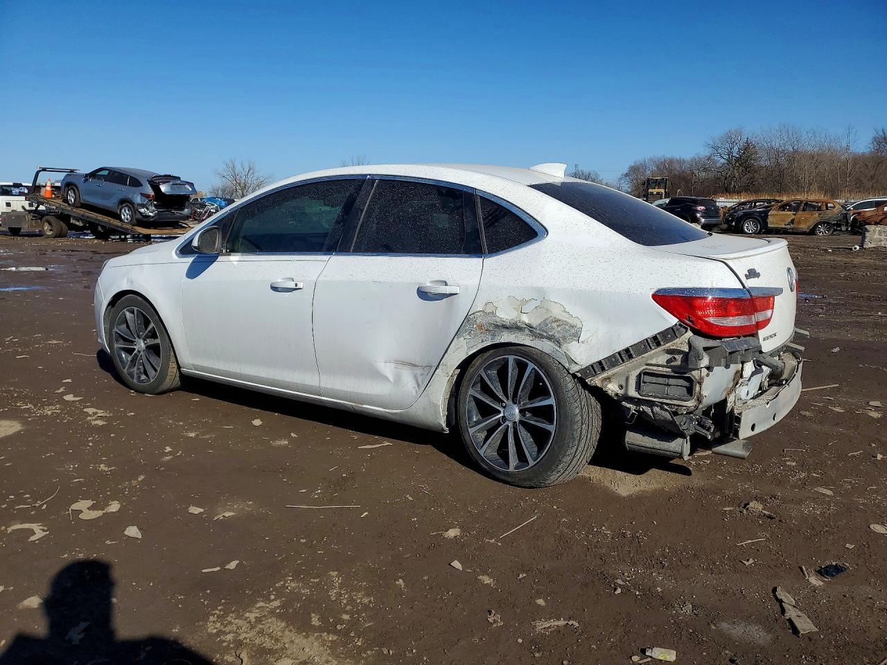 2016 Buick Verano Sport Touring - Image 2