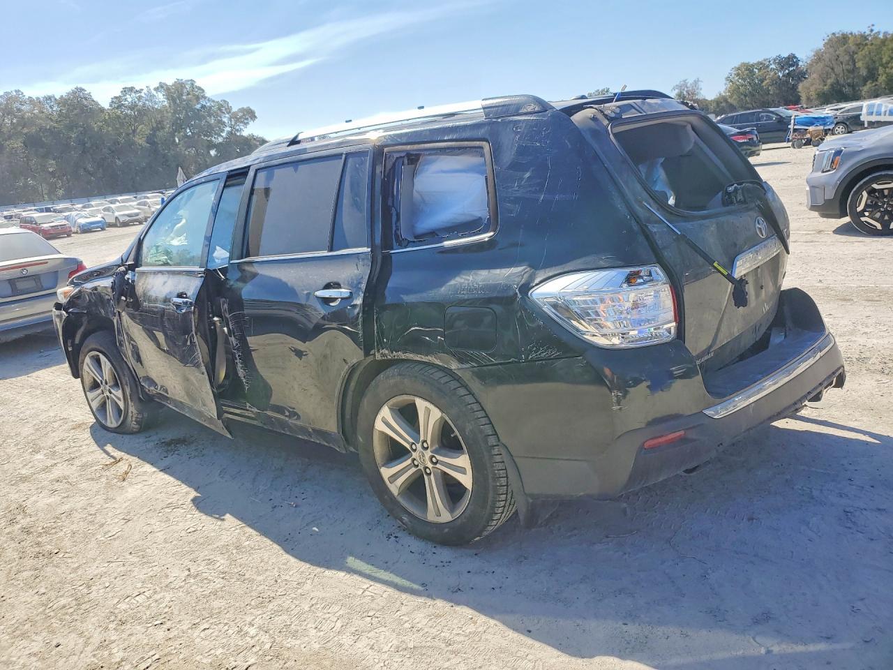2012 Toyota Highlander Limited - Image 2