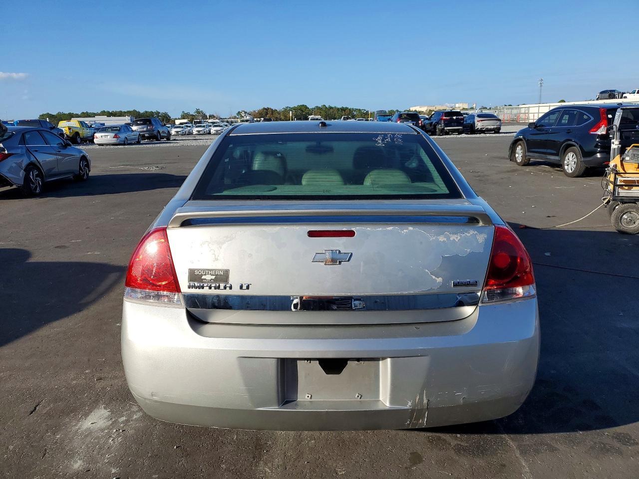 2008 Chevrolet Impala Lt - Image 6