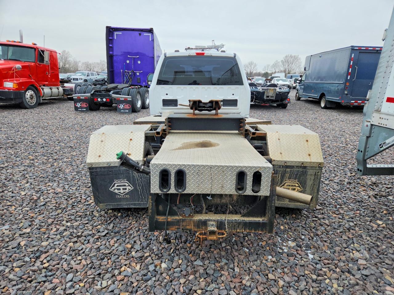 2020 Ford F550 Xl Chassis 6.7L V8 Tdsl - Фото 6