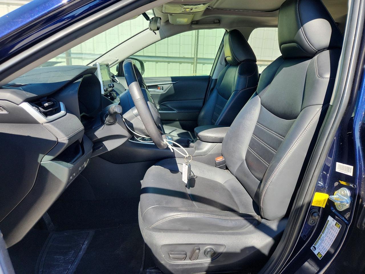 2021 Toyota Rav4 Xle Premium - Image 7