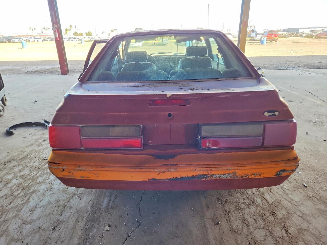 1988 Ford Mustang Lx - Фото 6