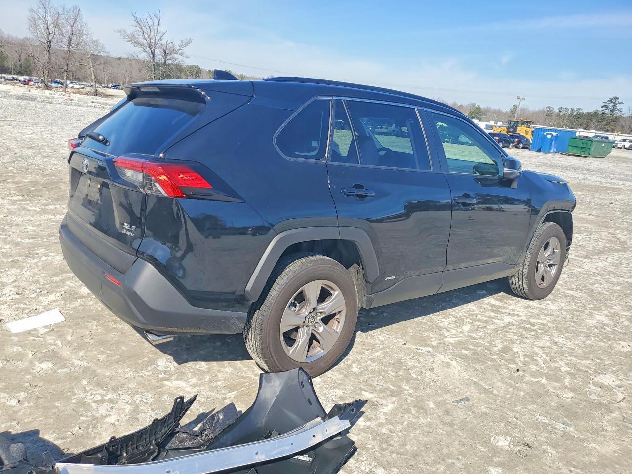 2025 Toyota Rav4 Xle - Фото 3