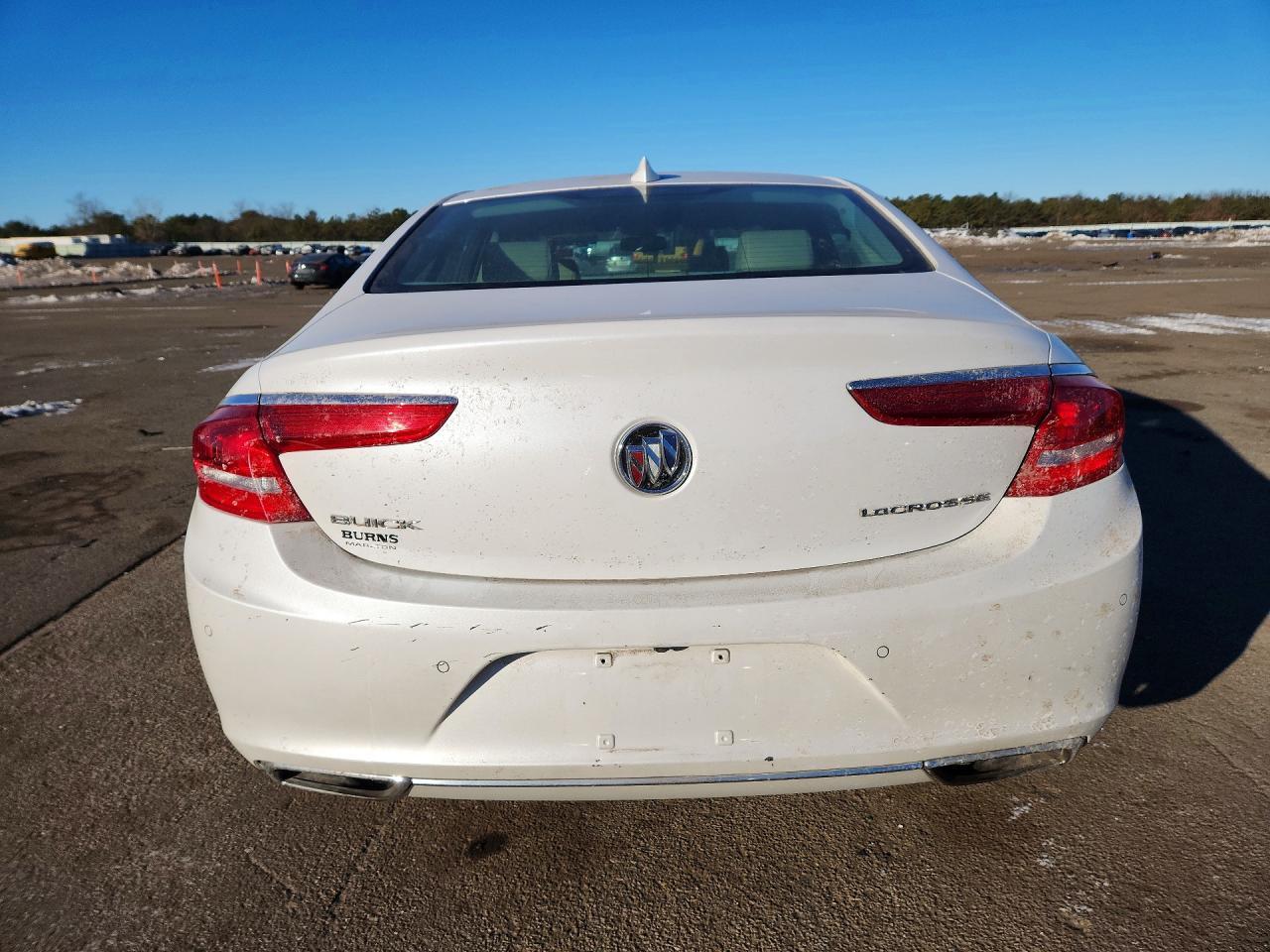 2017 Buick Lacrosse Essence - Image 6