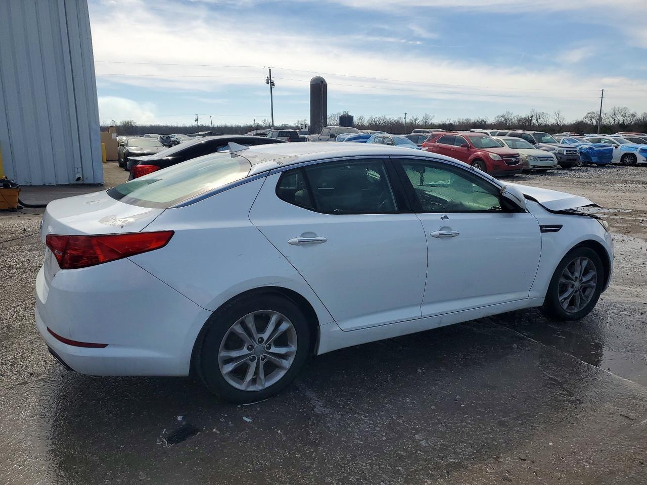 2012 Kia Optima Lx - Image 3
