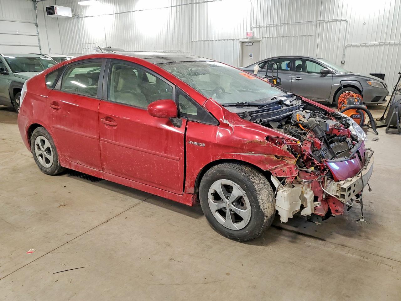 2013 Toyota Prius - Фото 4