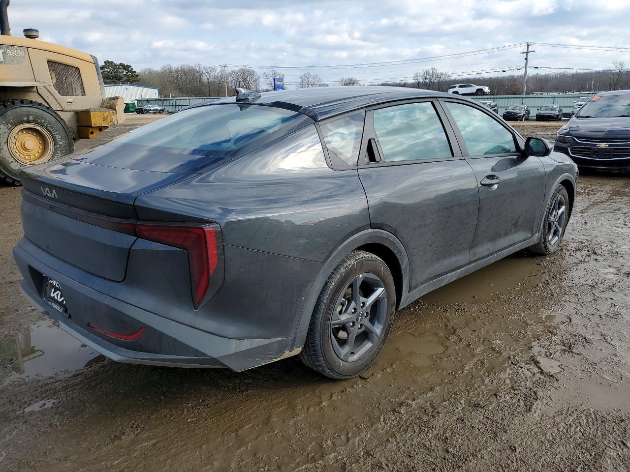 2025 Kia K4 Lx - Фото 3