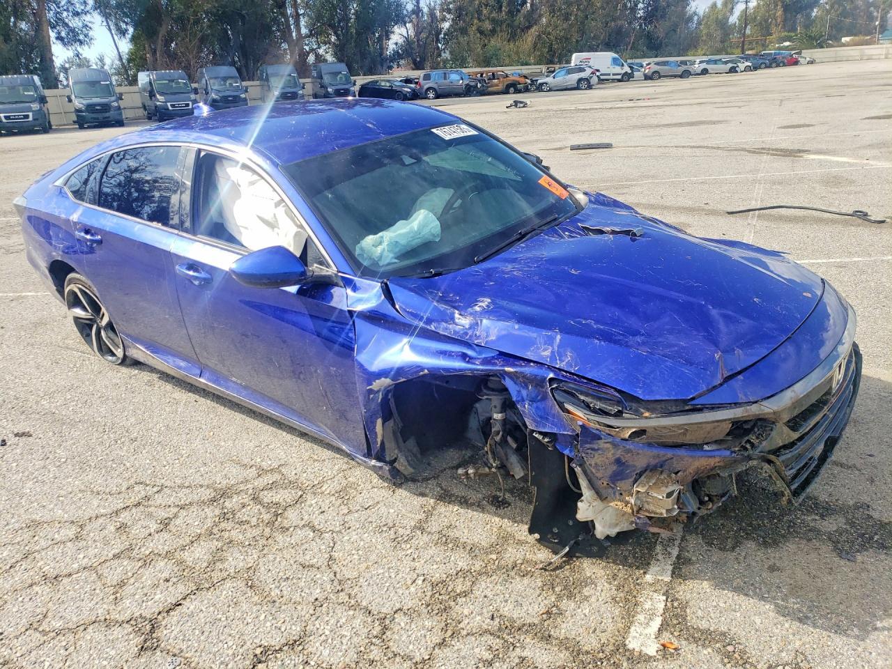 2020 Honda Accord Sport - Image 4