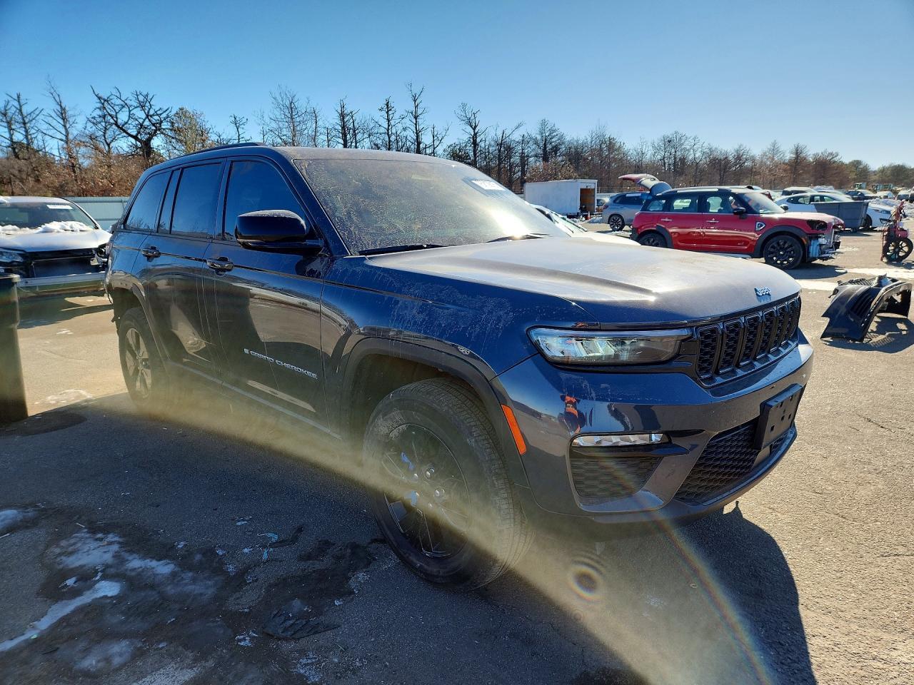 2024 Jeep Grand Cherokee Limited 4Xe - Image 4