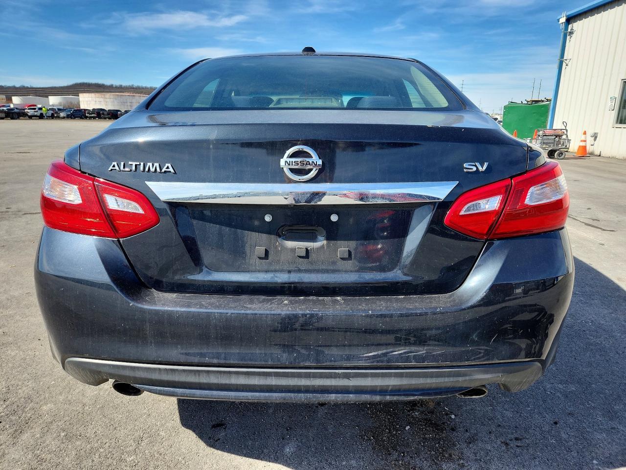 2017 Nissan Altima 2.5 - Фото 6