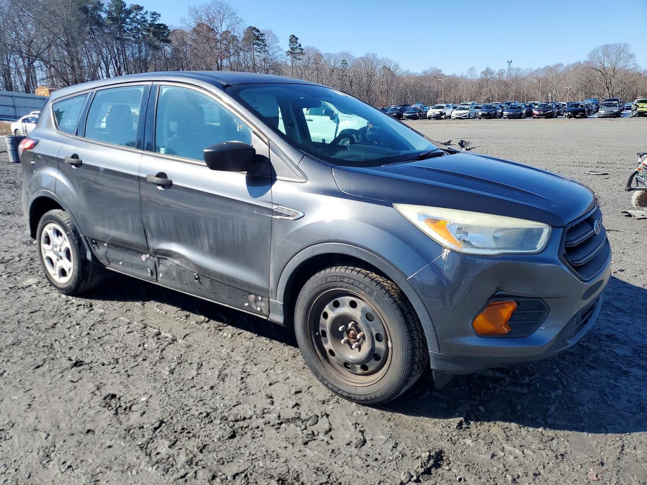 2017 Ford Escape S - Image 4
