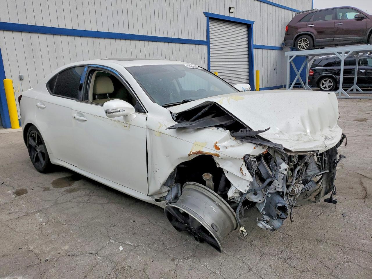 2012 Lexus Is 350 - Image 4