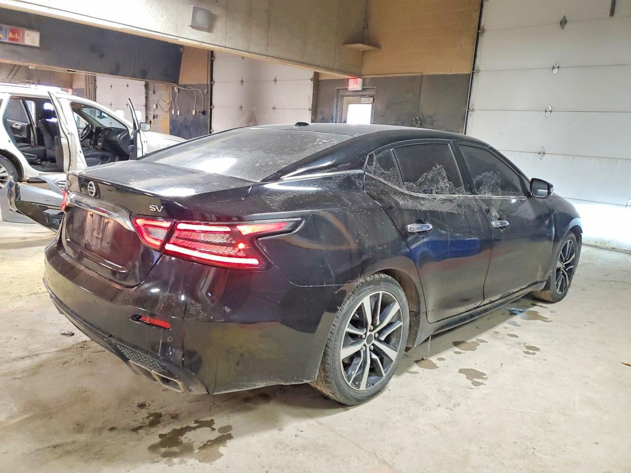 2021 Nissan Maxima Sv - Фото 3