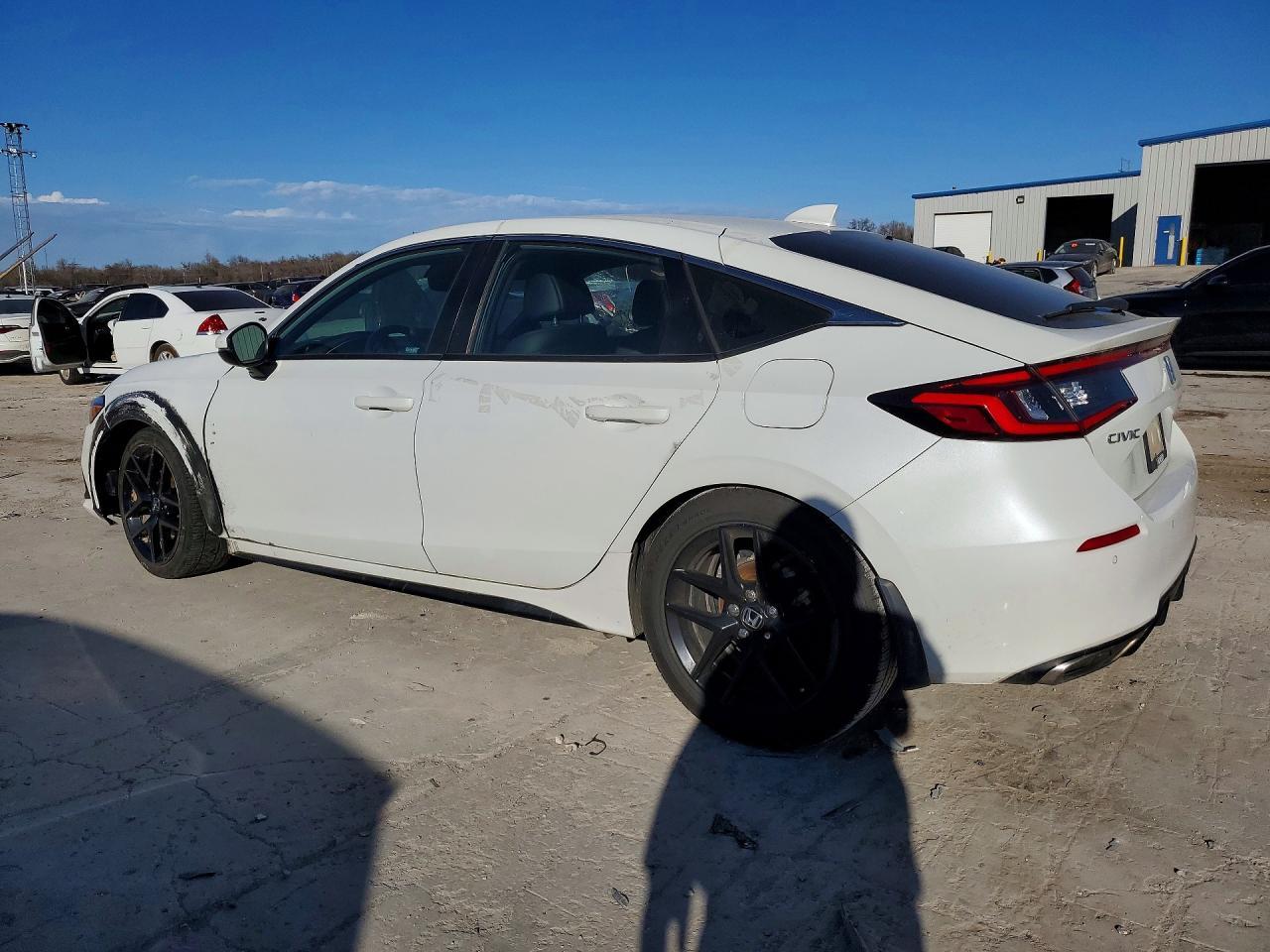 2022 Honda Civic Sport Touring - Фото 2