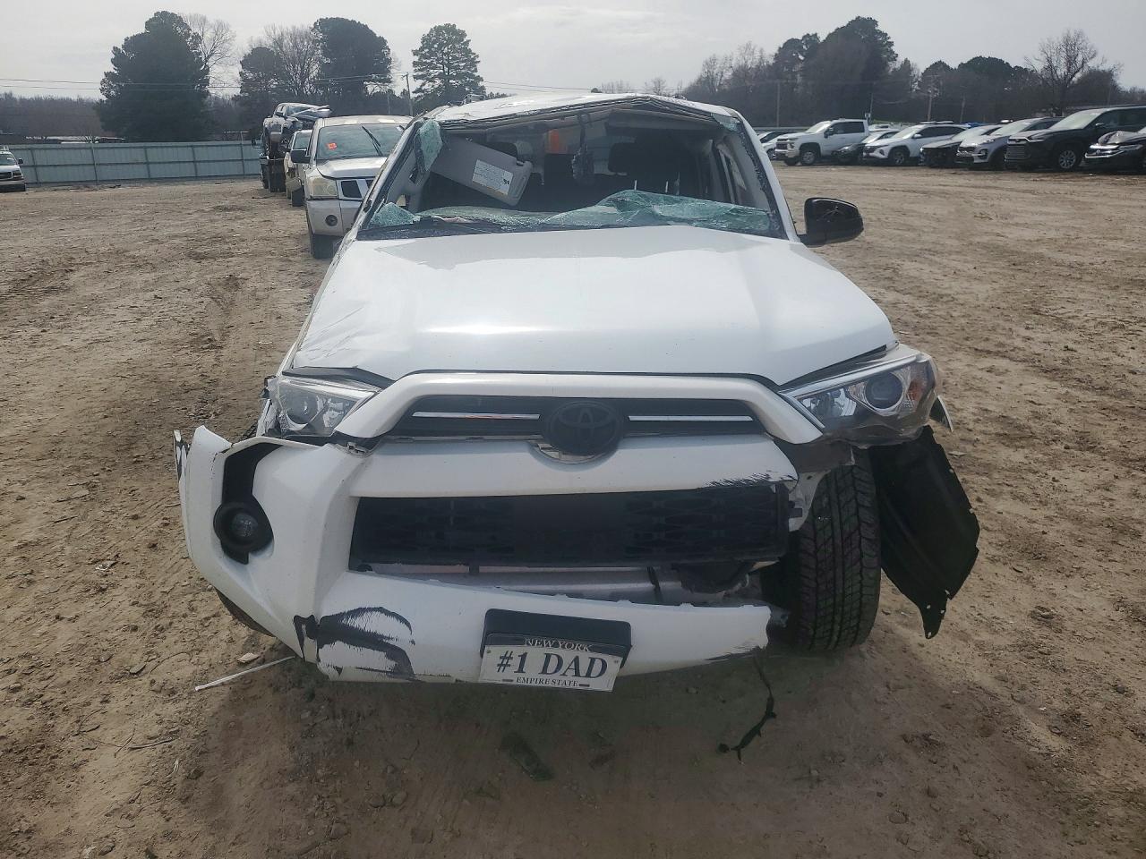 2021 Toyota 4Runner Sr5 - Image 5