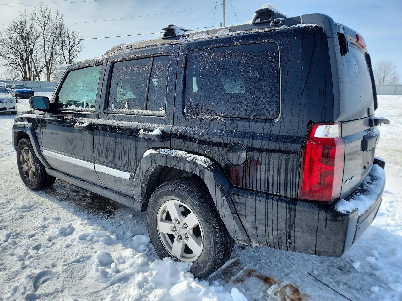 2006 Jeep Commander - Фото 2