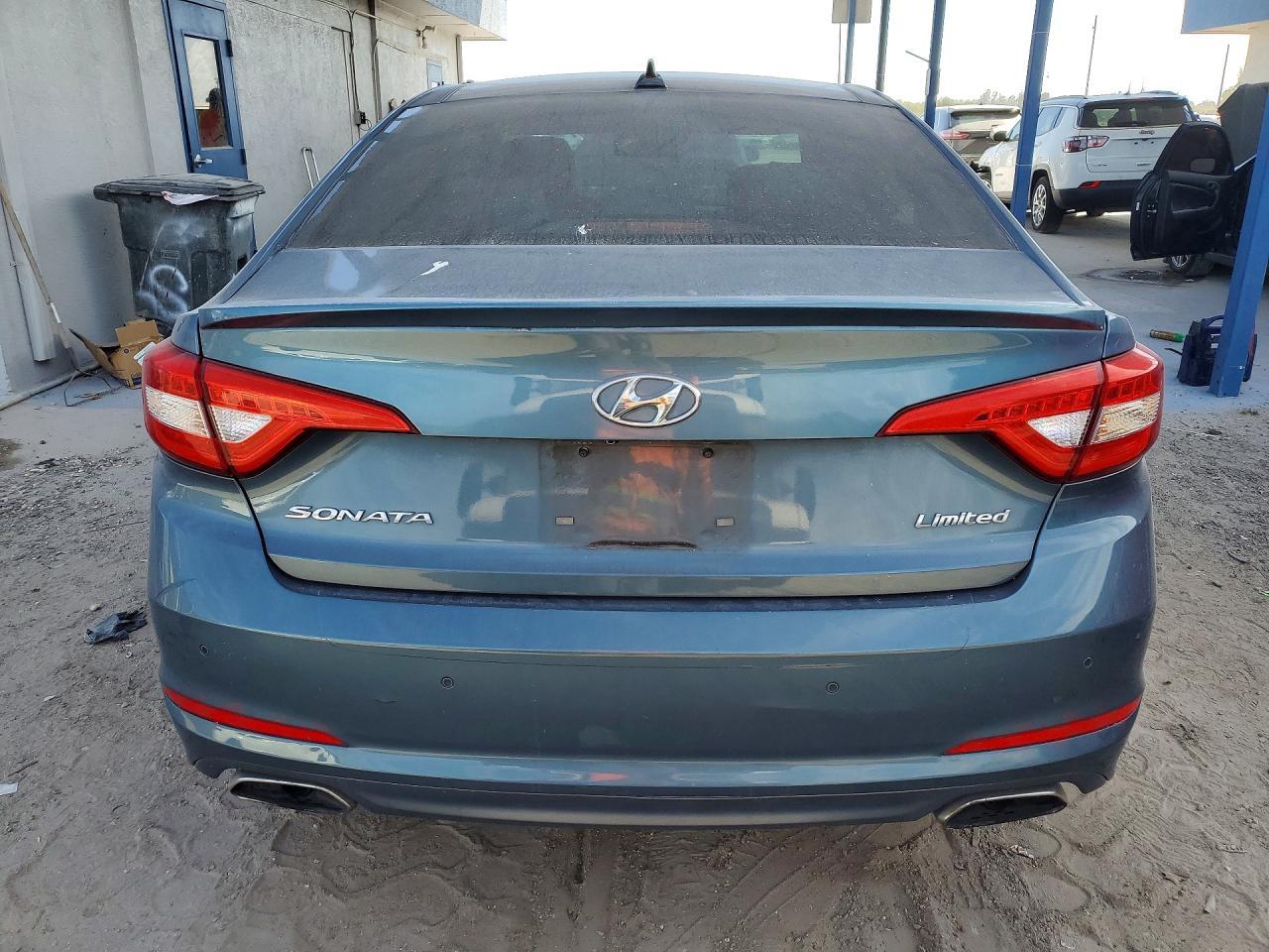 2016 Hyundai Sonata Limited - Image 6