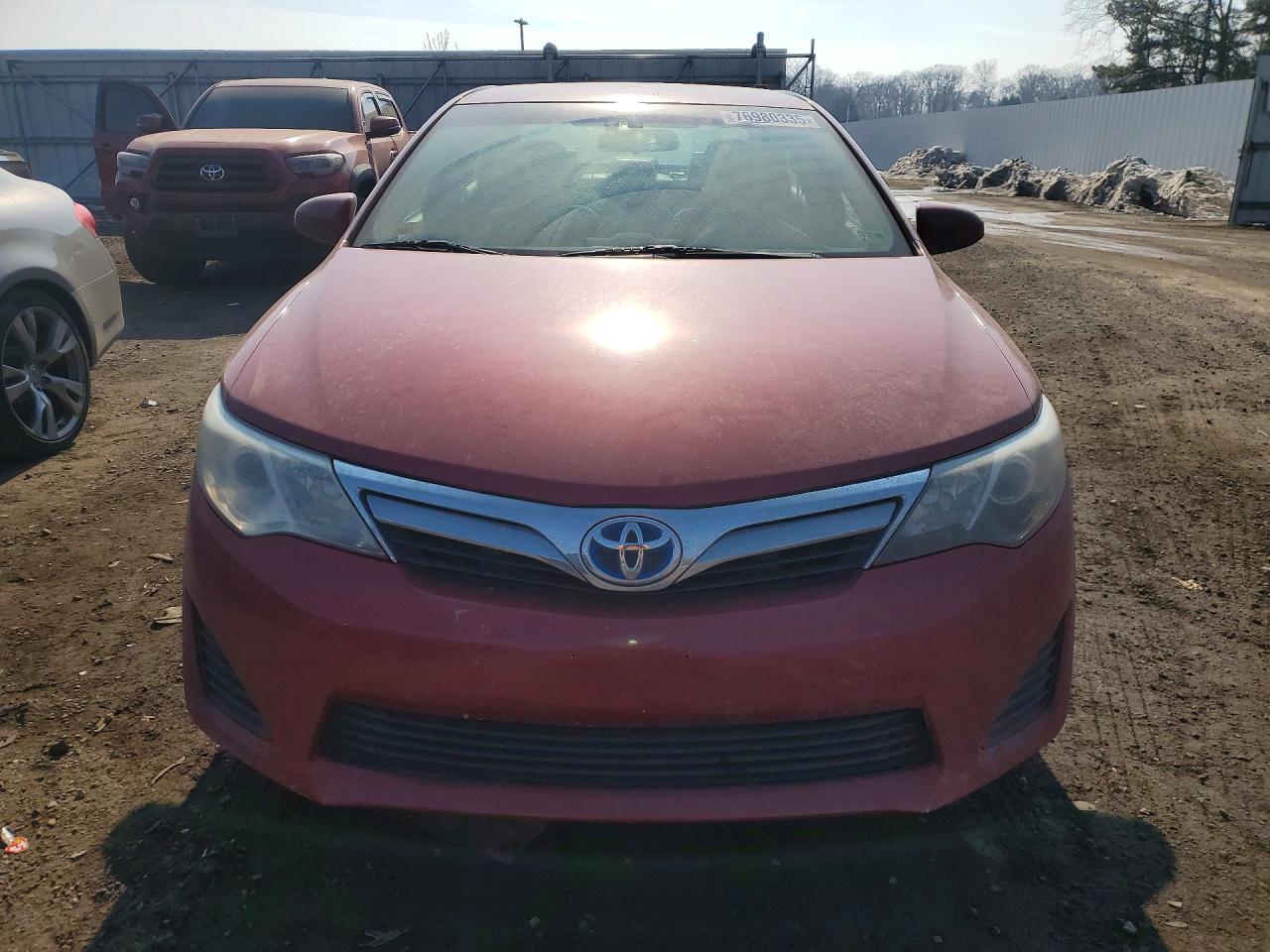 2014 Toyota Camry - Image 5