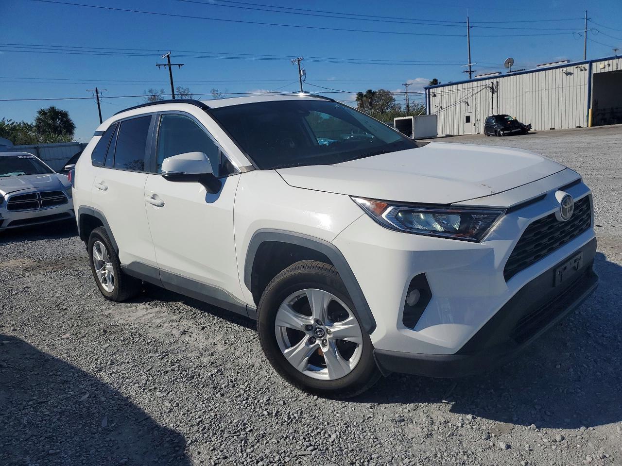 2019 Toyota Rav4 Xle - Фото 4