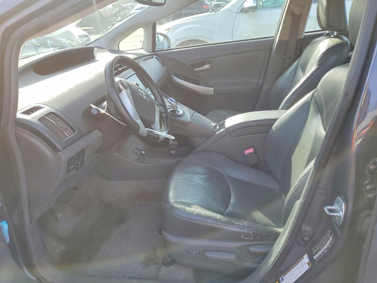 2010 Toyota Prius Iv - Фото 7