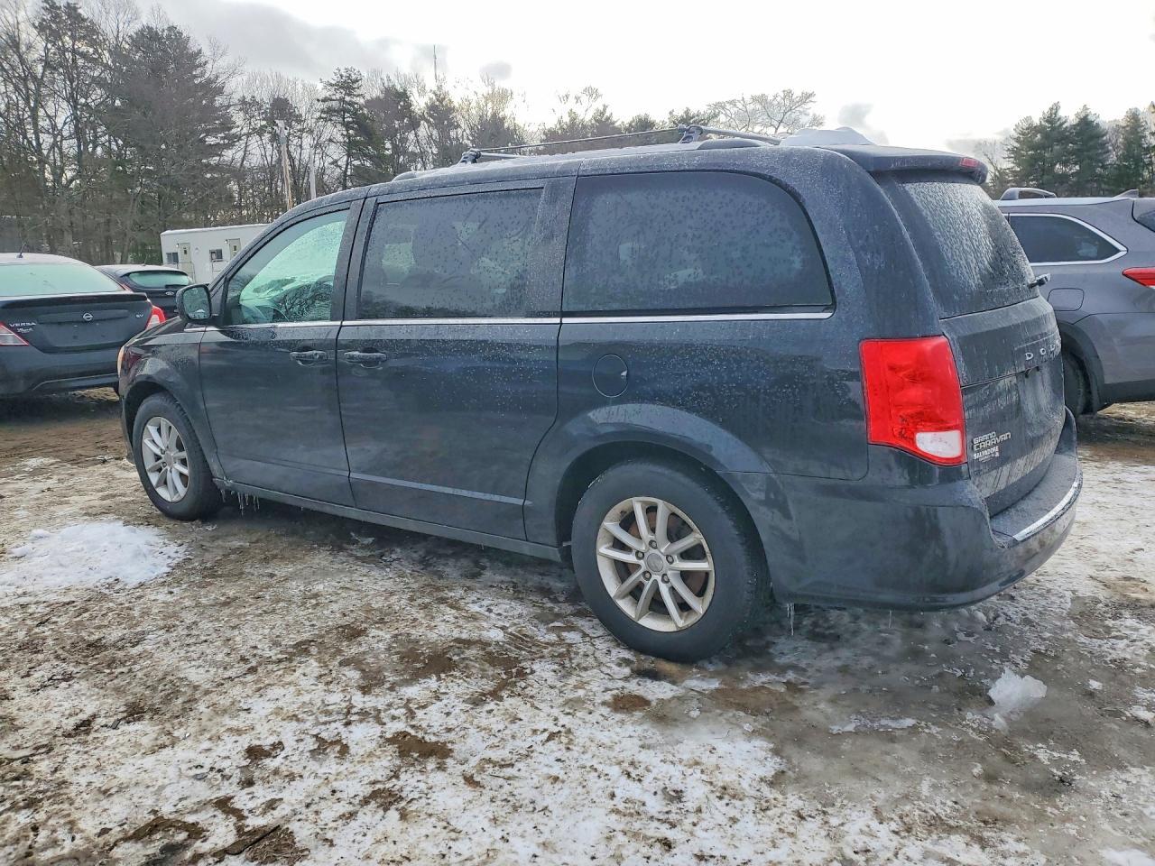 2019 Dodge Grand Caravan Sxt - Фото 2