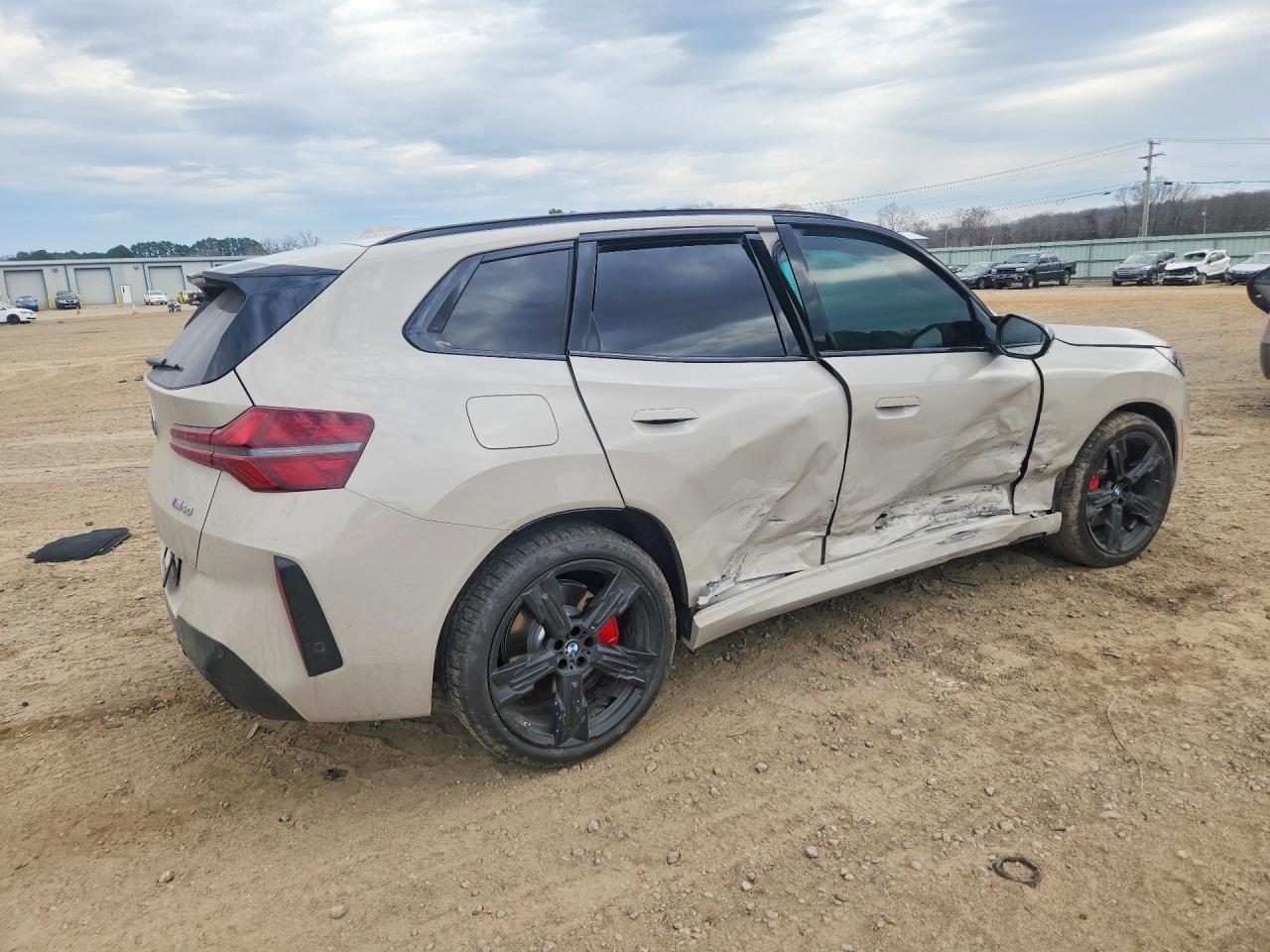 2026 BMW X3 M50 - Фото 3