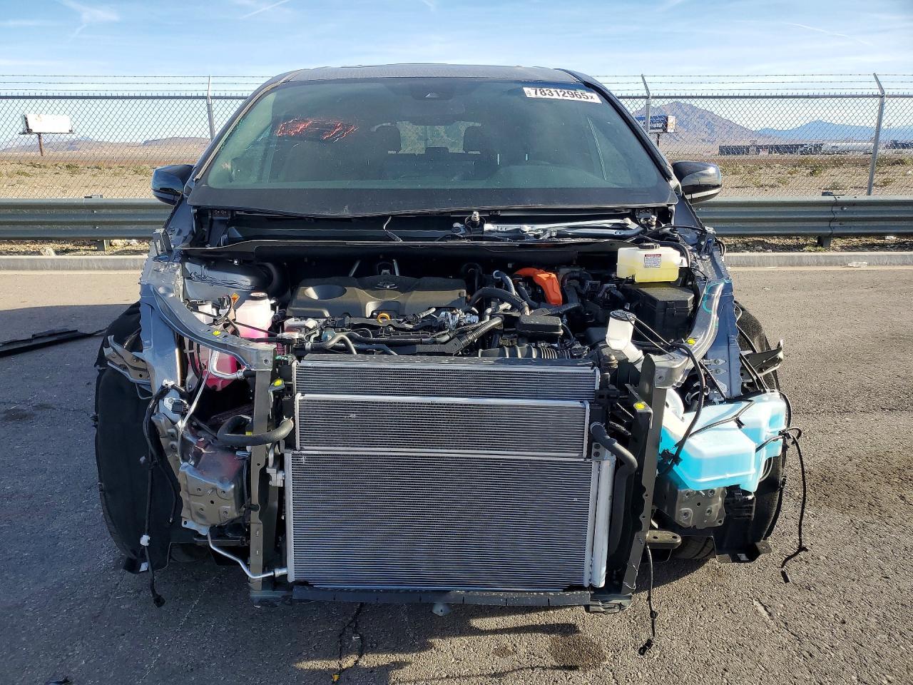 2026 Toyota Sienna Xse - Image 5