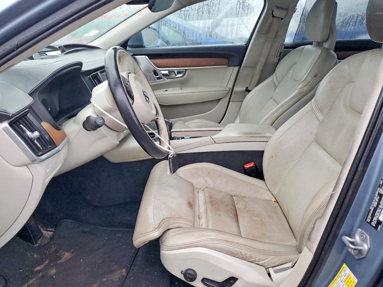 2017 Volvo S90 T6 Inscription - Image 7