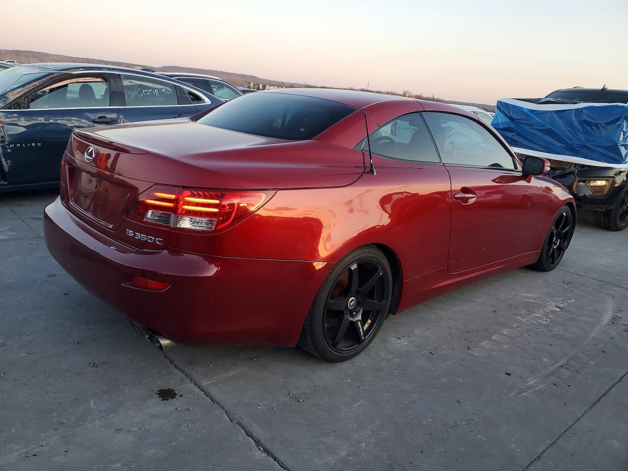 2011 Lexus Is - Фото 3