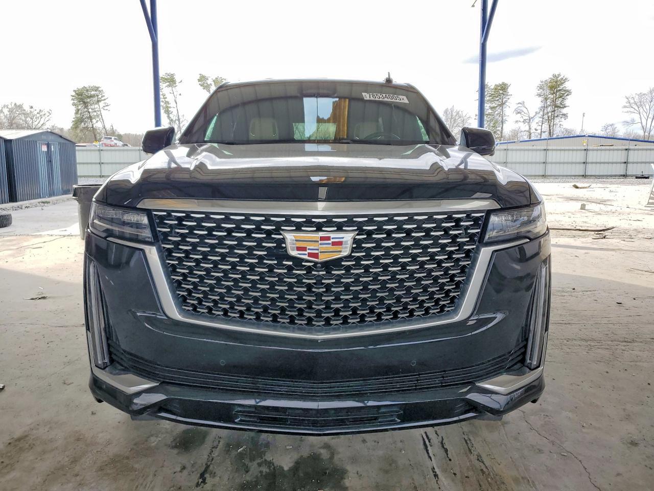 2023 Cadillac Escalade Premium Luxury - Image 5